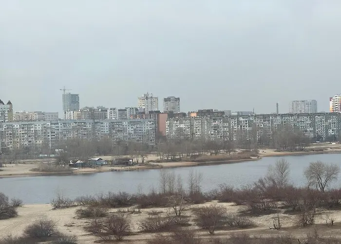 Лучшие Апартаменты Для Размещения С Детьми Возле Днепра, Центр В Пешей Доступности